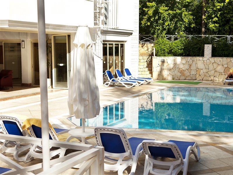 Villa Adora Beach Side Zewnętrze zdjęcie