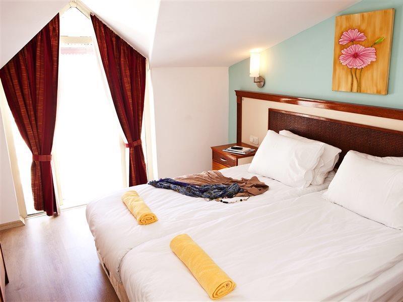 Villa Adora Beach Side Zewnętrze zdjęcie