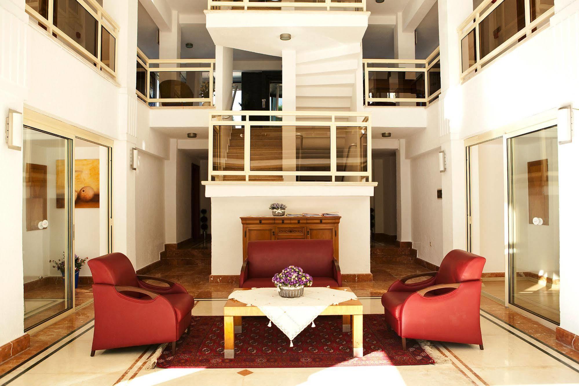 Villa Adora Beach Side Zewnętrze zdjęcie