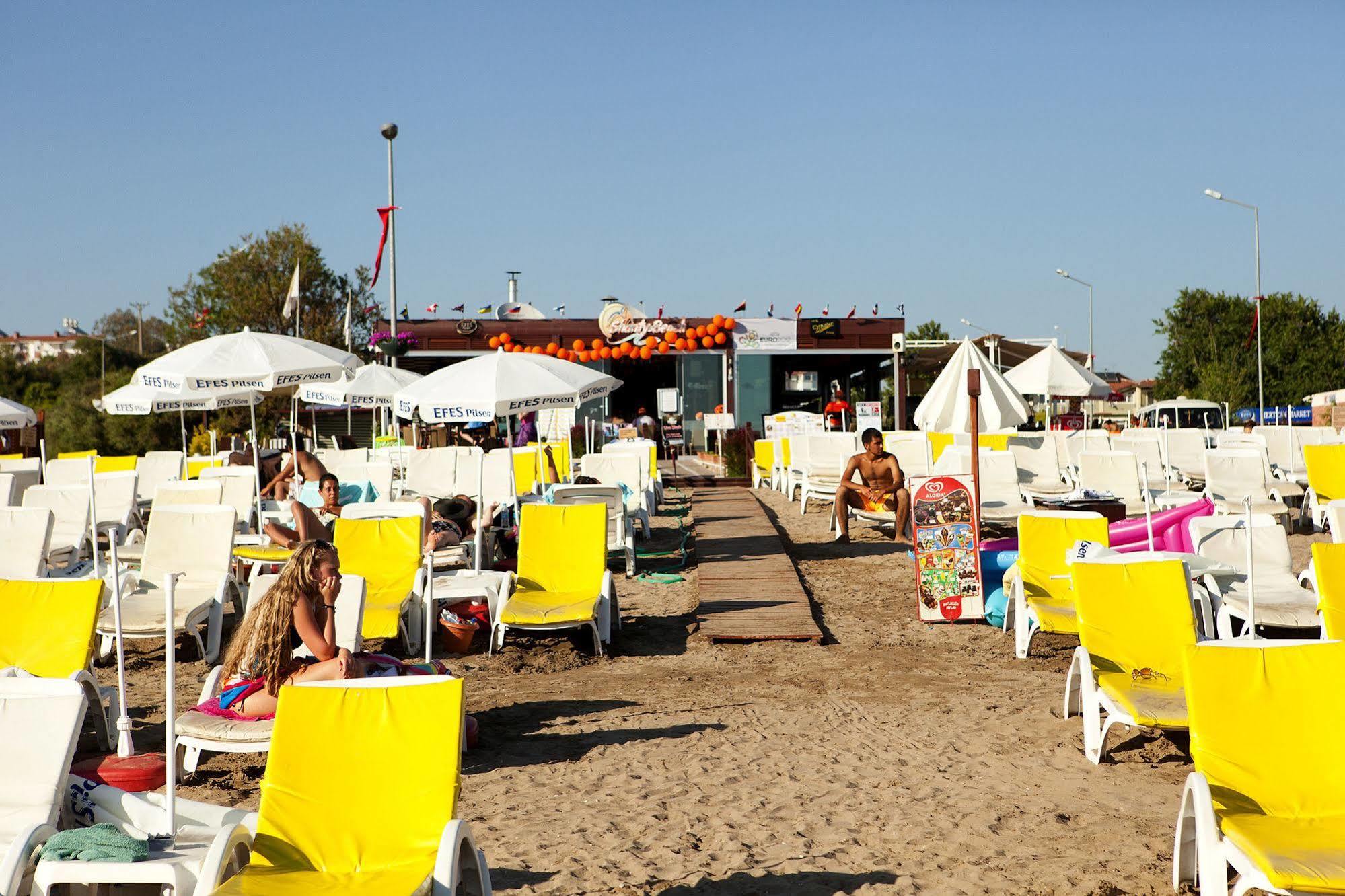 Villa Adora Beach Side Zewnętrze zdjęcie