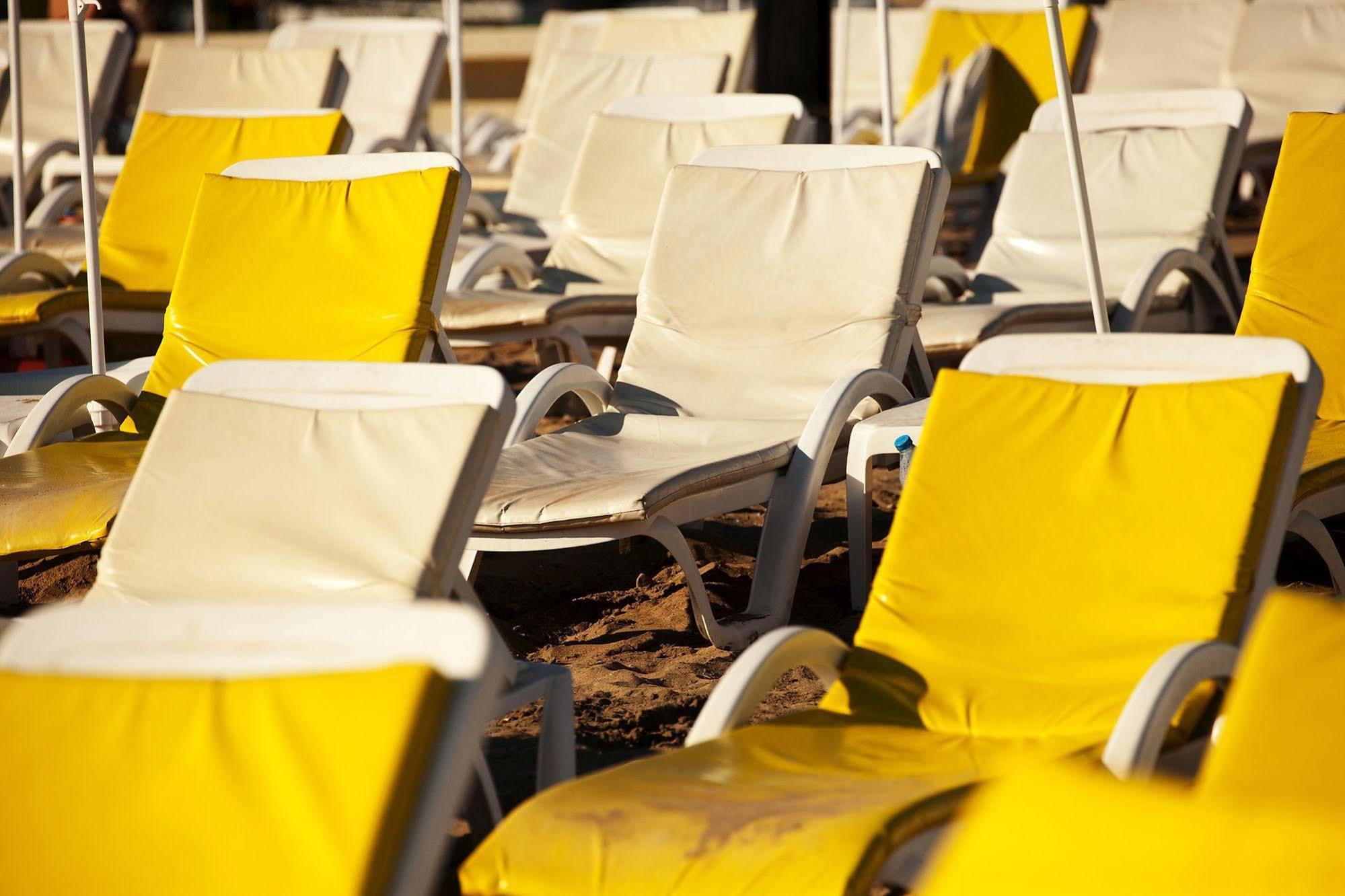 Villa Adora Beach Side Zewnętrze zdjęcie